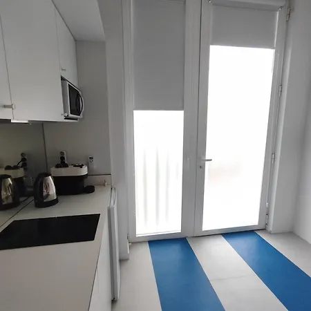 Apartment Carisan1 - 6 Min To Beach, Modern, Bright