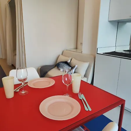 Carisan1 - 6 Min To Beach, Modern, Bright Apartman
