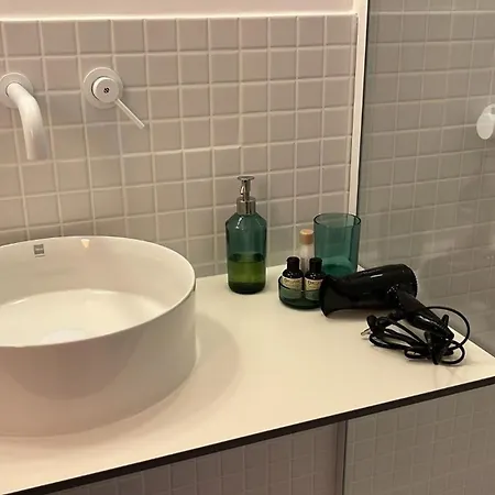 Apartment Carisan1 - 6 Min To Beach, Modern, Bright