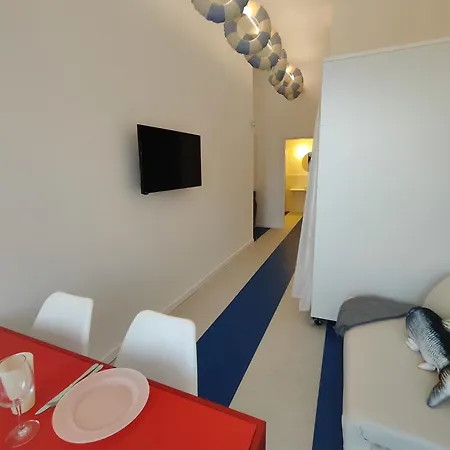 Carisan1 - 6 Min To Beach, Modern, Bright Apartman *