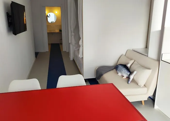 Apartamento Carisan1 - 6 Min To Beach, Modern, Bright *