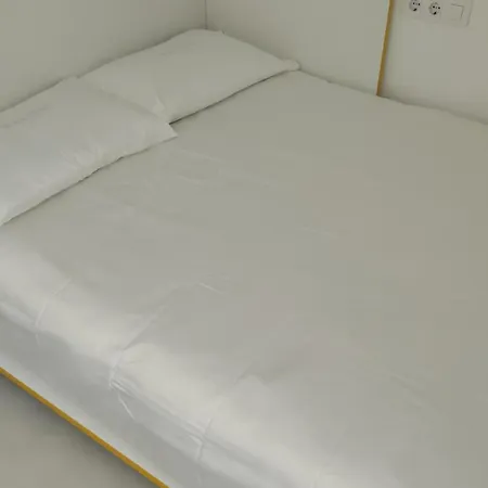 Apartamento Carisan1 - 6 Min To Beach, Modern, Bright *