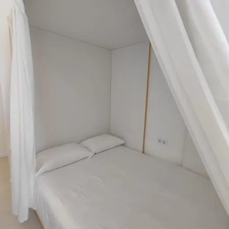 Apartamento Carisan1 - 6 Min To Beach, Modern, Bright *