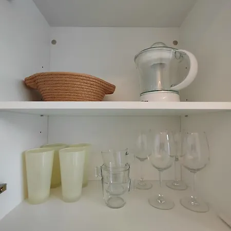 Carisan1 - 6 Min To Beach, Modern, Bright Apartamento *